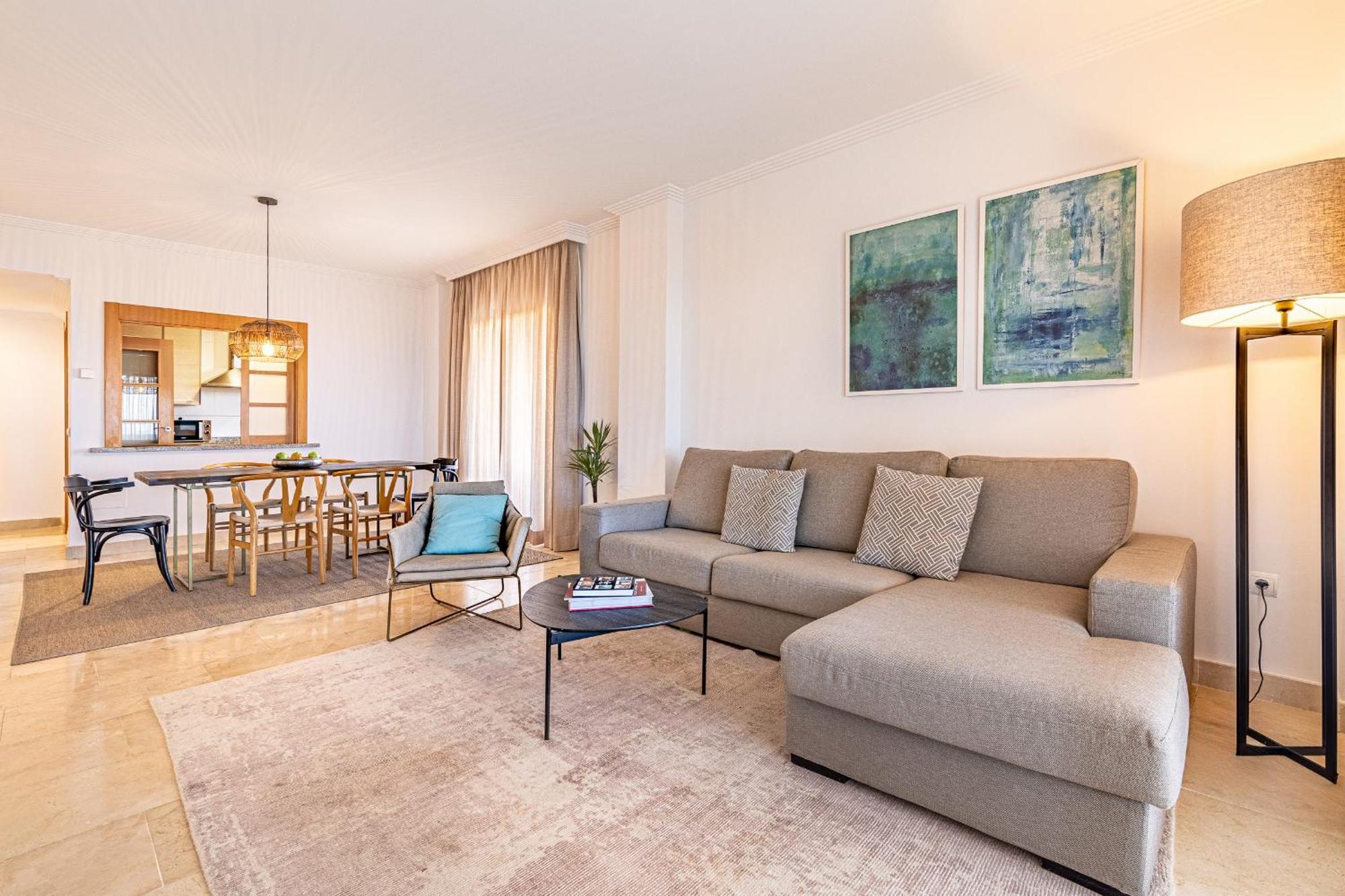 Large 3-Bedroom Nestled In Golf Paradise Estepona Exterior photo
